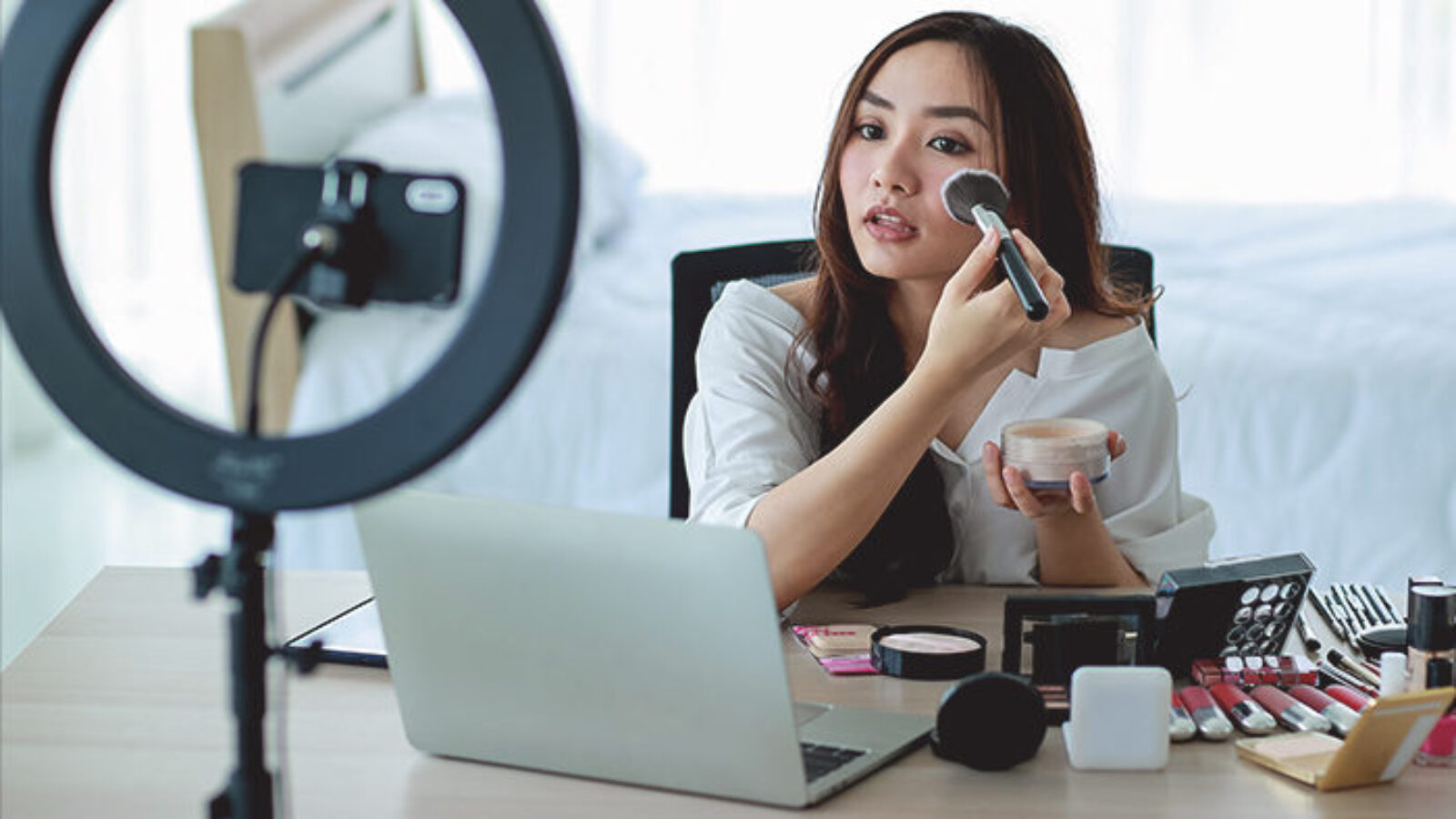 Influencer Digital cresce investimento